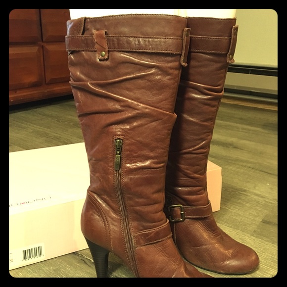 I don’t wear leather anymore - Picture 1 of 5